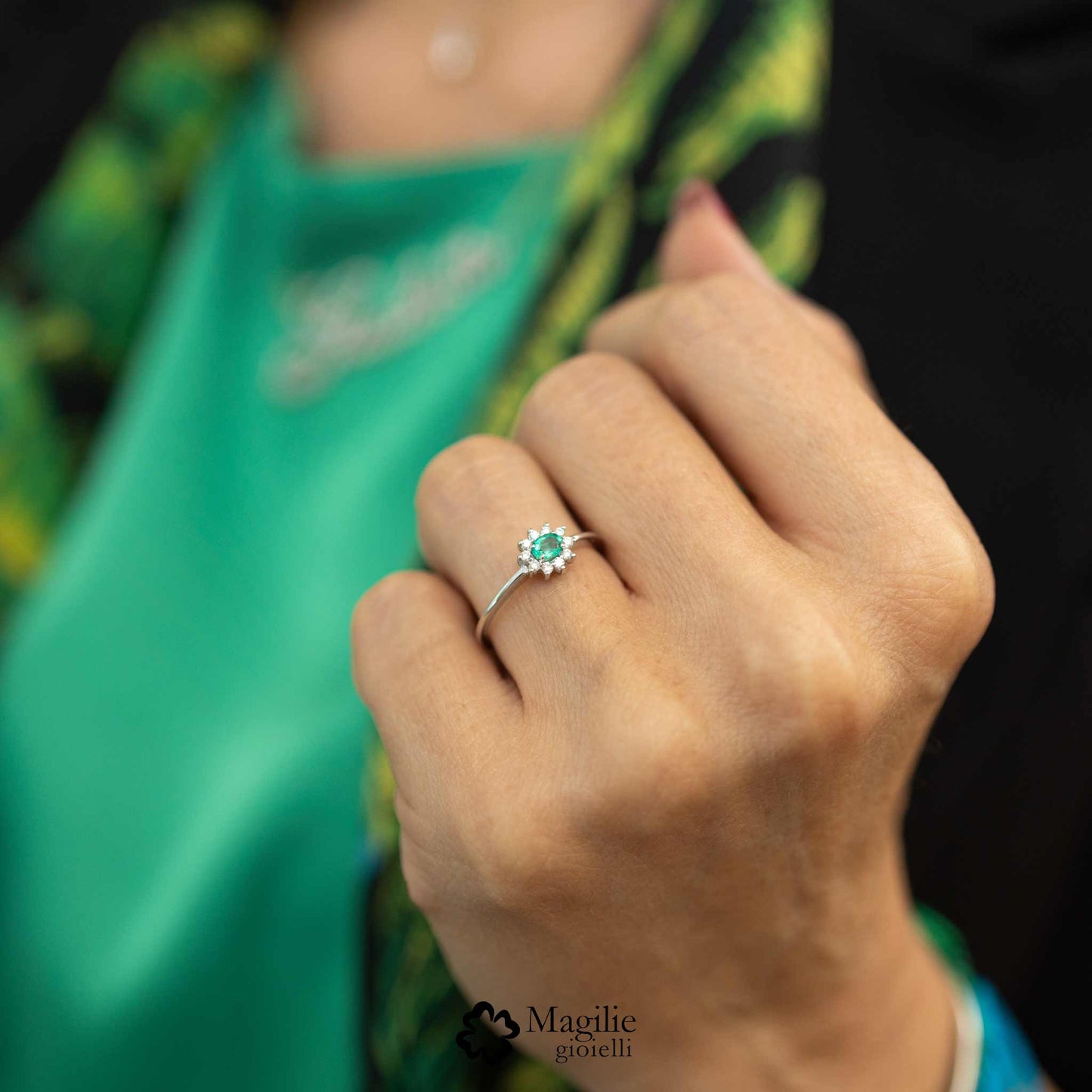 Anello Petit Fleur Smeraldo